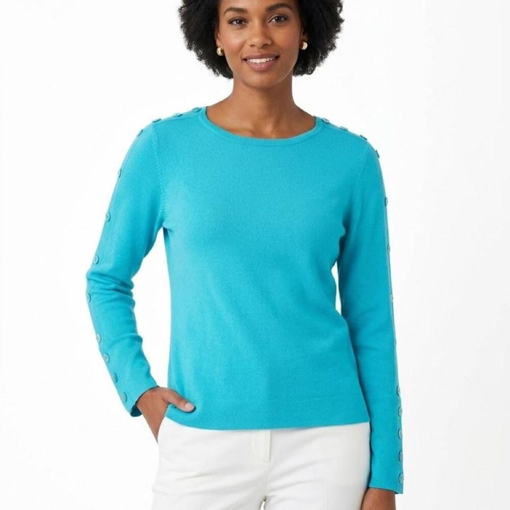 One Girl Who... Women's Blue Shirt